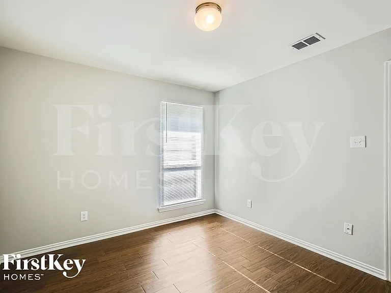 278 Meadowcrest Dr — Photo 19
