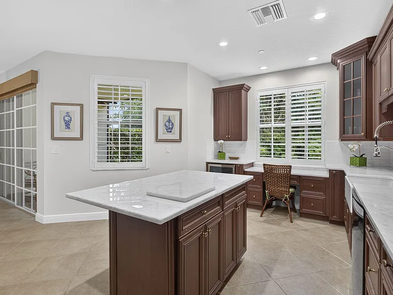 222 Tresana Blvd #44 — Photo 27