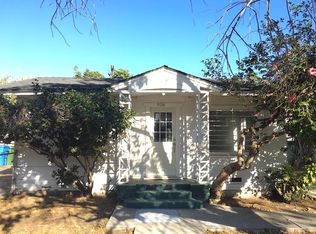 916 N Ridgewood Pl, Los Angeles, CA 90038