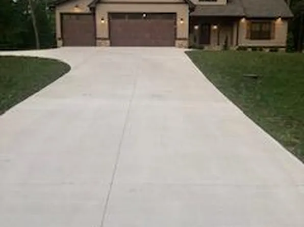 701 Westchester Dr, Fairfield Glade, TN 38558