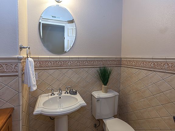 5th image of 4715 Mountaire Ct