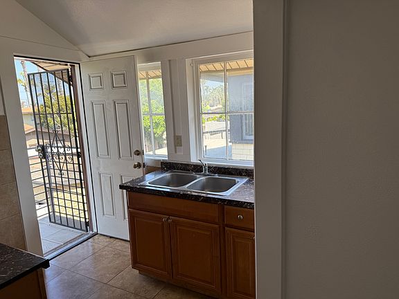 4th image of 4072 Ingalls St