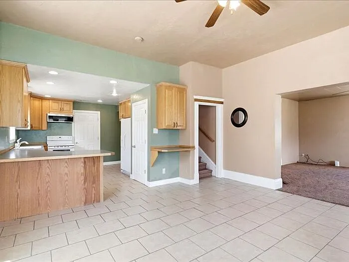 1001 N Main St — Photo 10