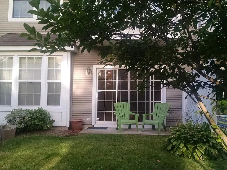 view of patio area
