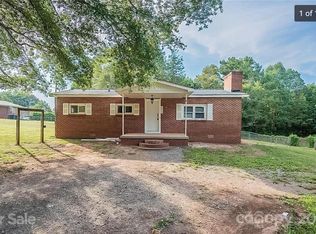 211 Ratchford Farm Rd, Gastonia, NC 28056
