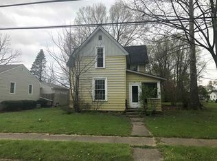 1068 Columbus St, Wabash, IN 46992