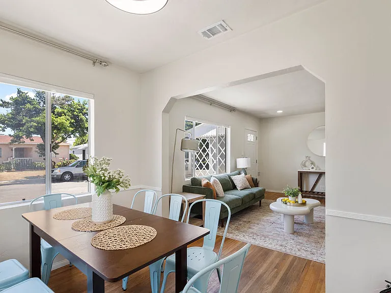 2066 Baltic Ave — Photo 23