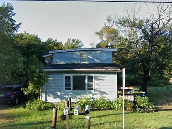 362 Lakehurst Rd, Browns Mills, NJ 08015