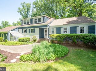 110 Ovington Rd, Yardley, PA 19067