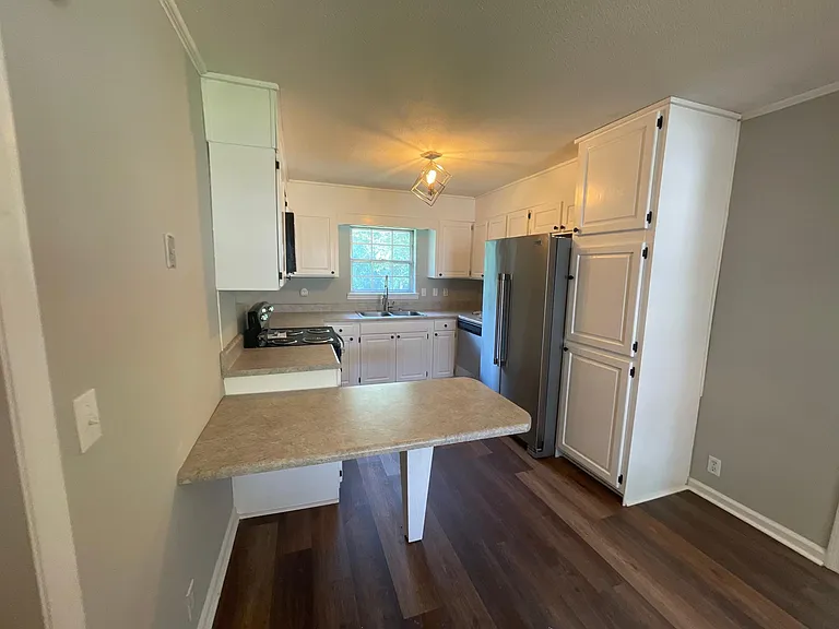 314 Glendale Dr — Photo 10
