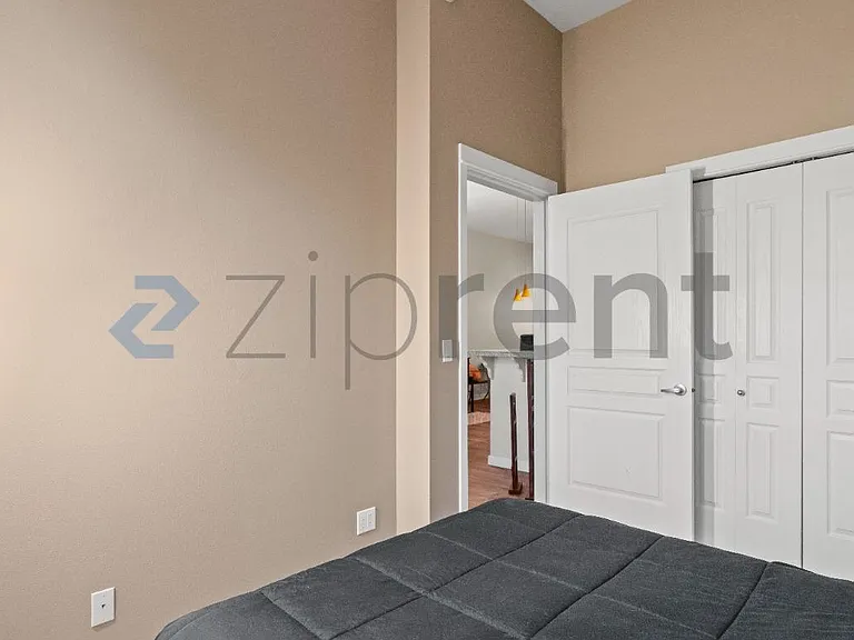 2801 1st Ave #114 — Photo 22