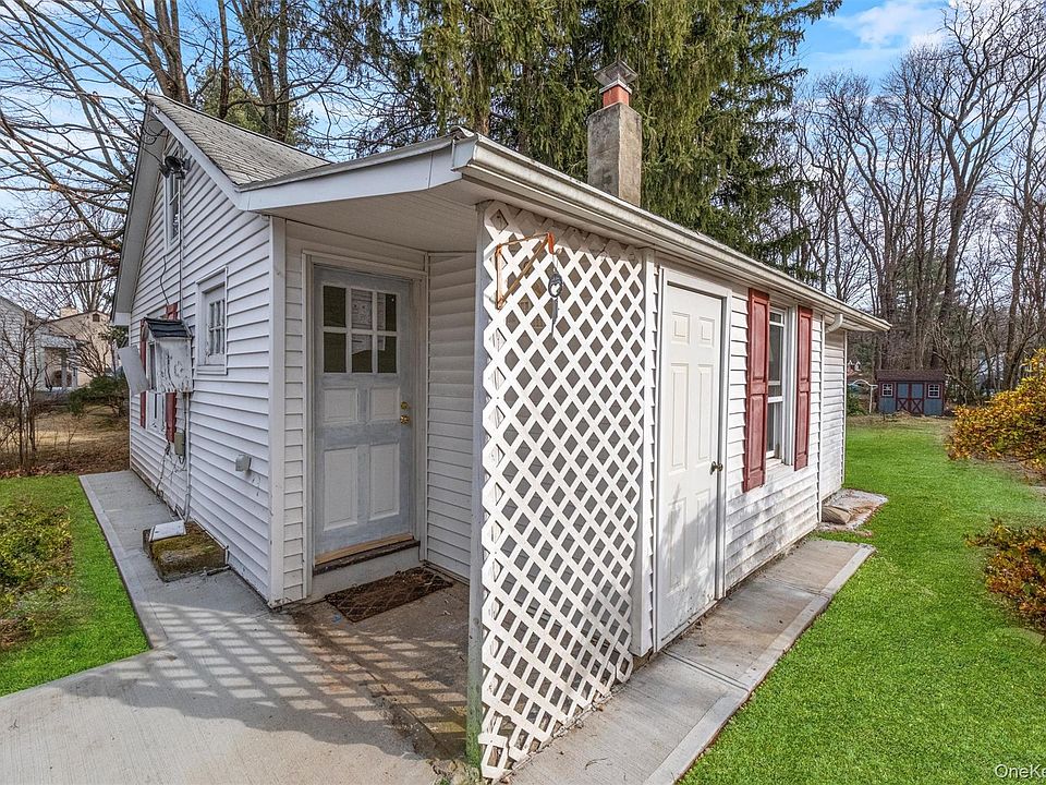 1st image of 3538 James St #B