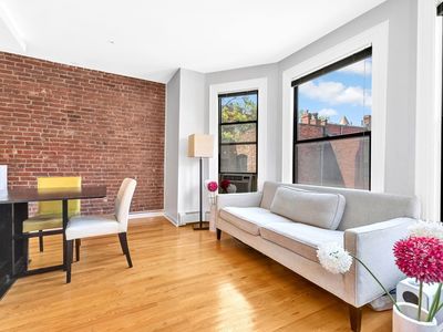 31 Massachusetts Ave APT 3-2, Boston, MA, 02115