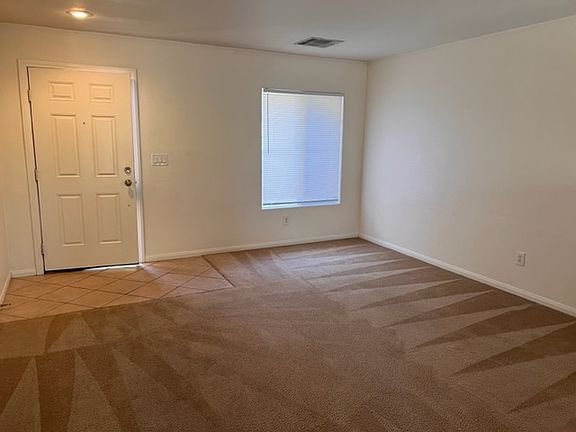 4th image of 588 Lacabana Beach Dr