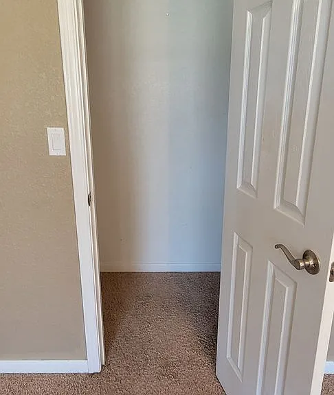 1515 S Abilene Ave — Photo 26