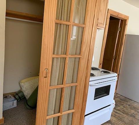 2nd image of 318 Judson St APT 2