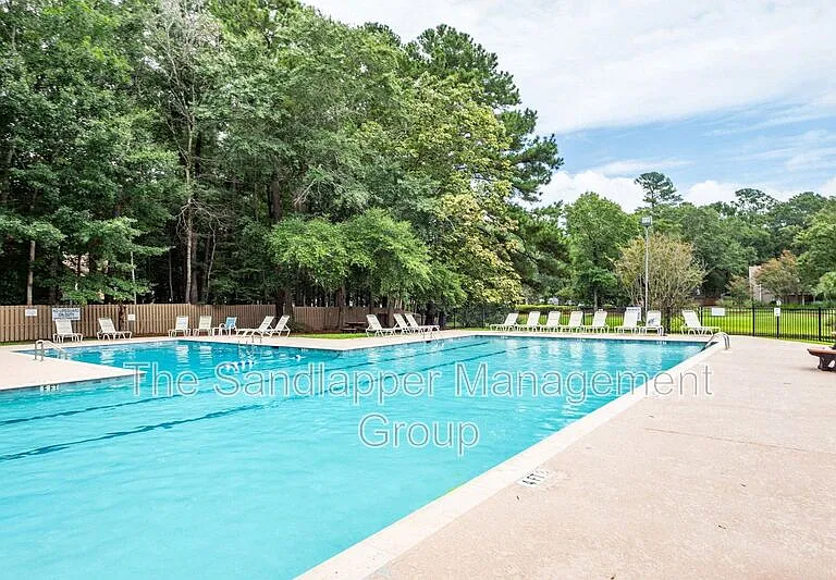 7955 Timbercreek Ln #H — Photo 22