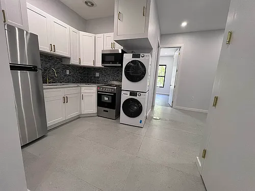 3052 Fulton St #A2 Photo 1 3052 Fulton St #A2 Photo 1