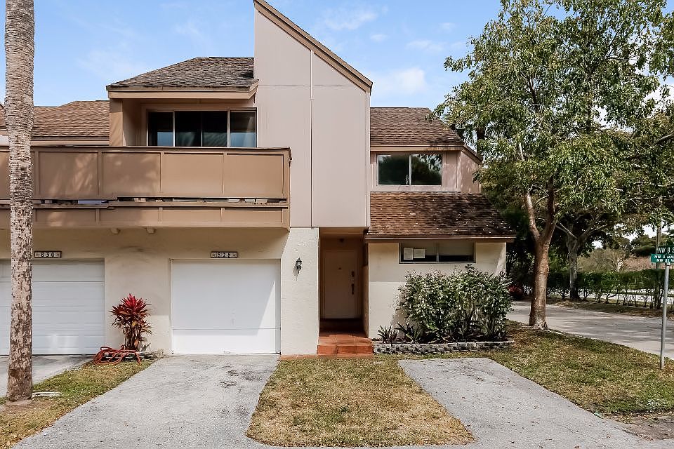 1st image of 828 NW 81st Way #11