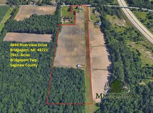 4840 Riverview Dr, Bridgeport, MI 48722