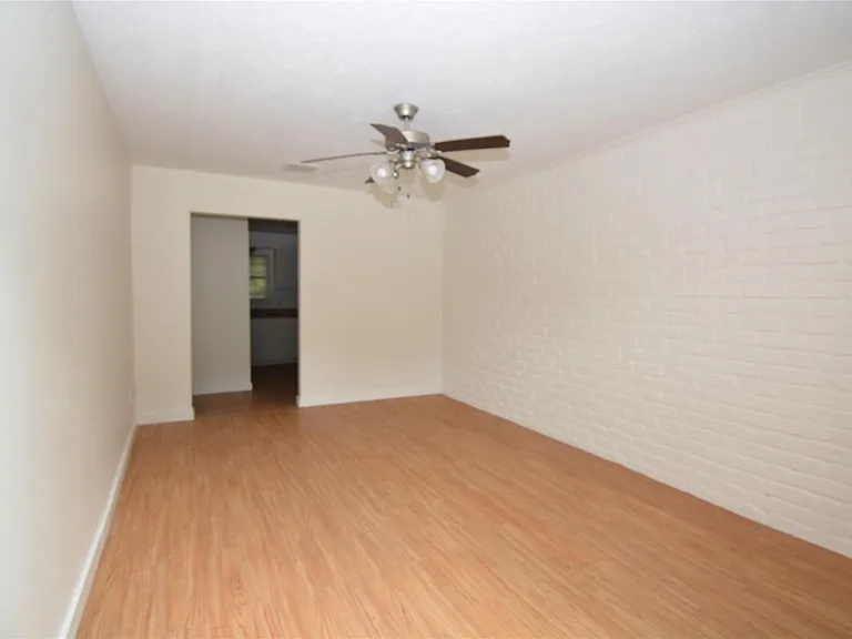7104 Jetty Ln — Photo 5