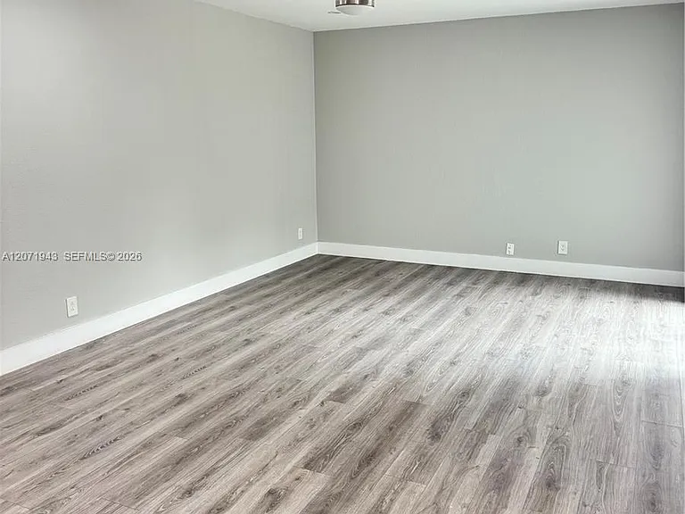 2528 NW 99th Ave #2528 — Photo 4