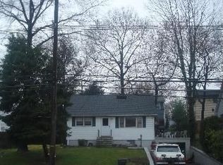 312 Pascack Rd, Washington Township, NJ 07676