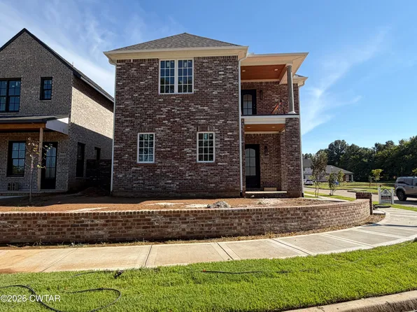 1308 Ashport Rd, Jackson, TN 38305