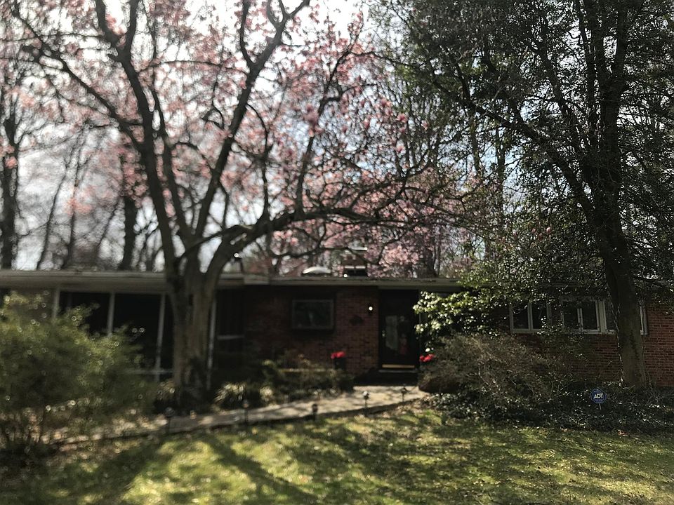 1st image of 7606 Seoane Ct