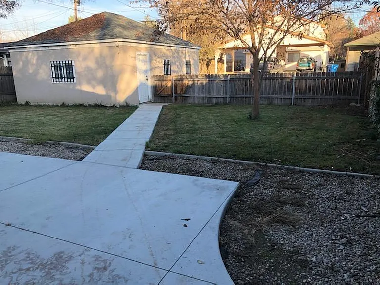1108 S Longmont Ave — Photo 4