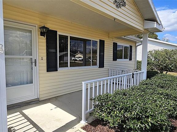4th image of 11258 SW 75th Ter