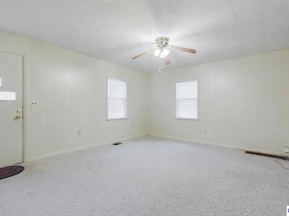 253 High St, Upton, KY 42784