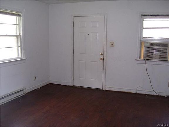 3rd image of 1427 Lynhaven Ave
