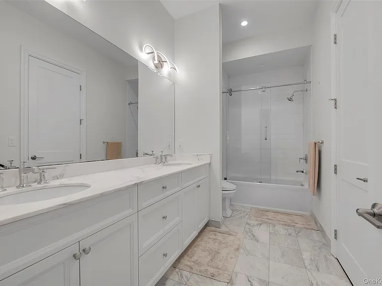 402 Grist Mill Cir — Photo 20