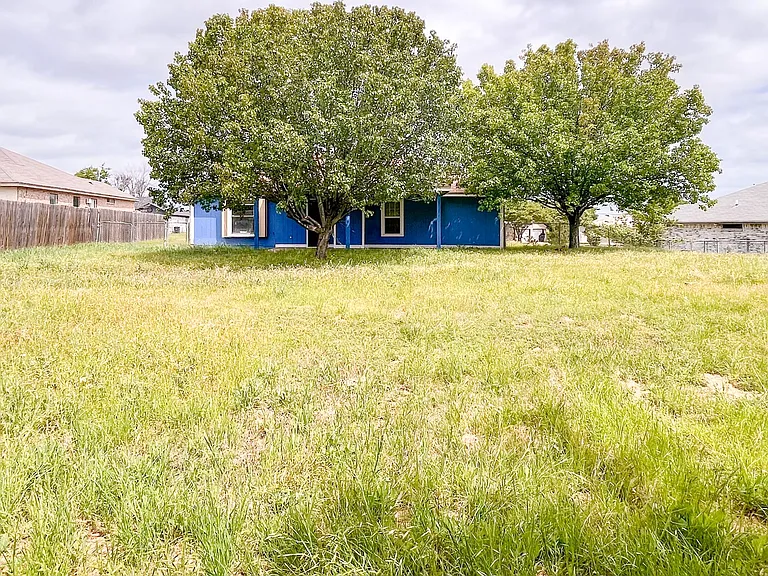 3406 Bamboo Ln — Photo 27