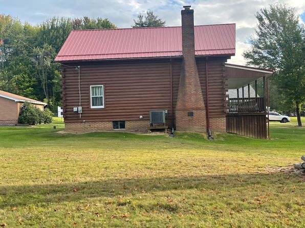 1035 Winding Way, Jamestown, PA 16134