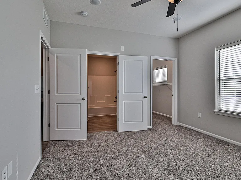 The Lofts at Bridgewood — Photo 75