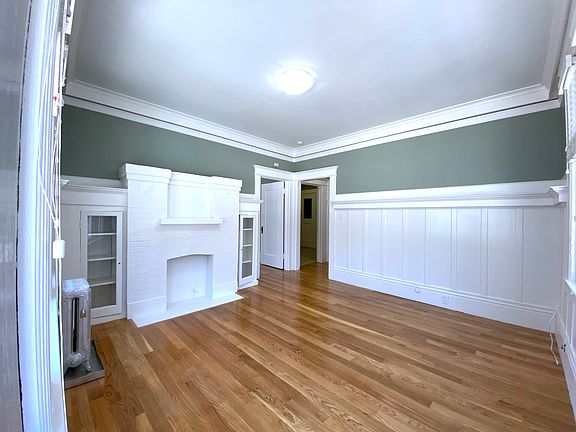 2nd image of 1501 Sacramento St #1