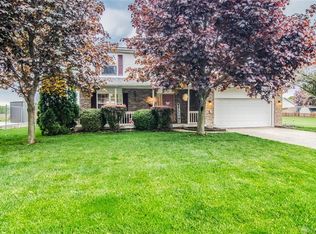 646 W Martindale Rd, Englewood, OH 45322