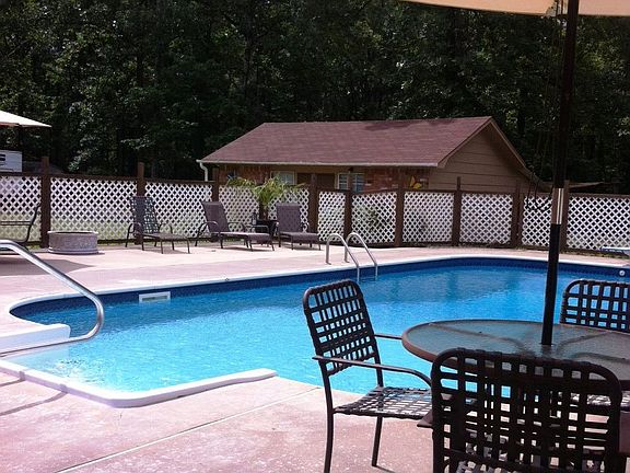 2nd image of 7900 Tall Oak Ln