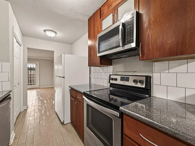 6631 Wanda Ln — Photo 15