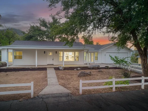 49281 Deerview Ln, Oakhurst, CA 93644