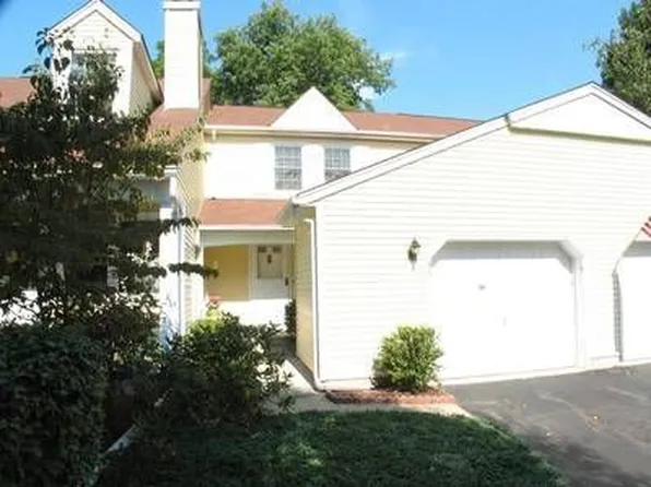 53 Carriage Ln #53, Newton, NJ 07860