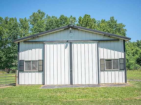 30 x 36 Morton building