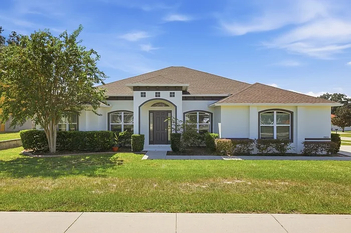 10816 Wyandotte Dr