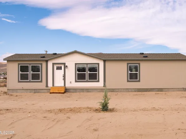 7565 Springfield Rd, Silver Springs, NV 89429