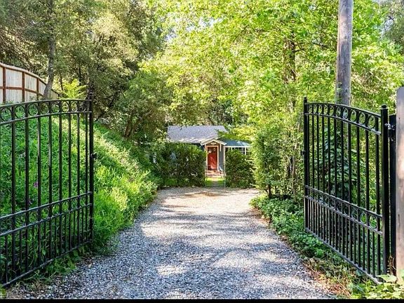 2nd image of 2609 Murphys Grade Rd
