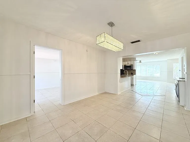 10108 Paradise Blvd — Photo 17