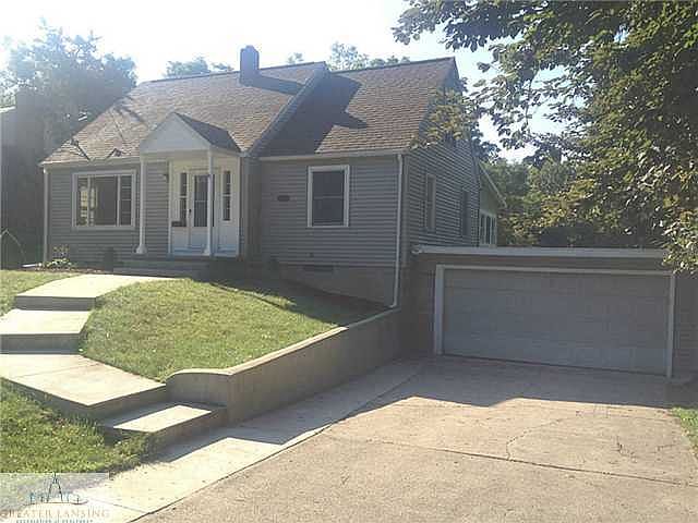 1st image of 1211 E Daisy Ln