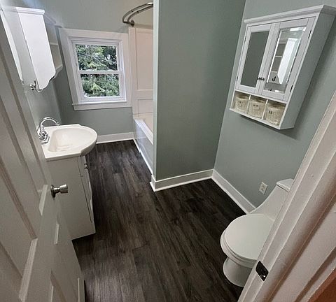 5th image of 247 Main St Floor 2